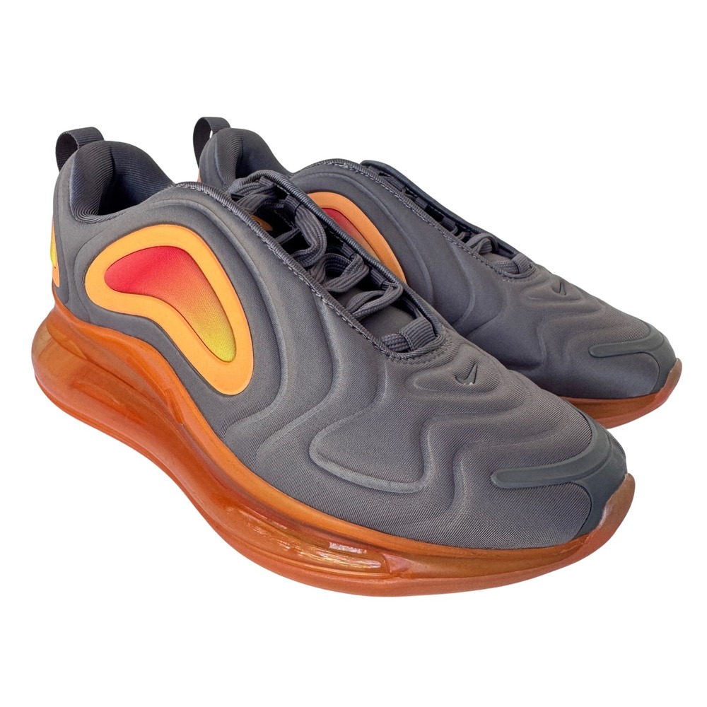 Nike Air Max 720 Cool Grey Bright Crimson Youth 6Y Women 7.5 AQ3196-004 Sneaker
